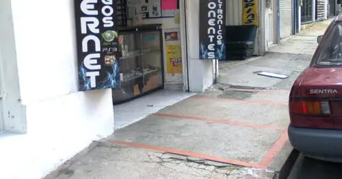 EL PORTON CALLE 40B EL PORTON CALLE 40B